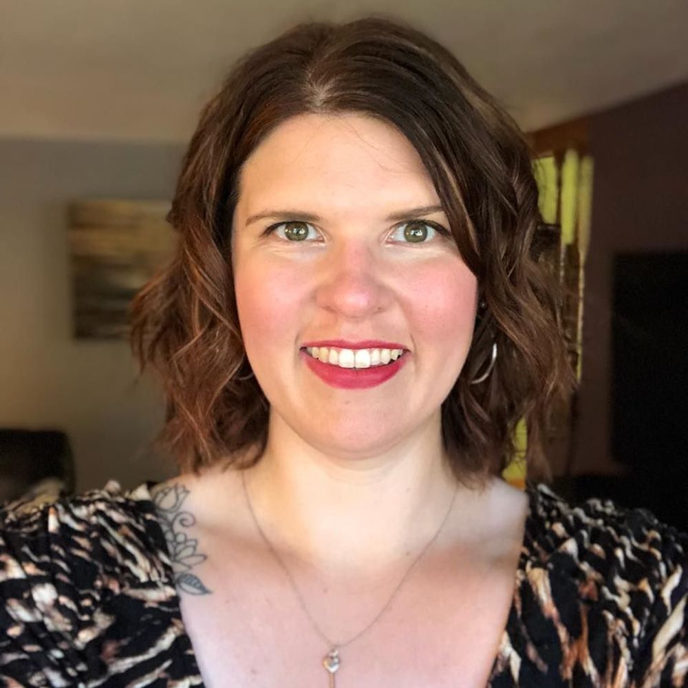 Meet your Posher, Lisa